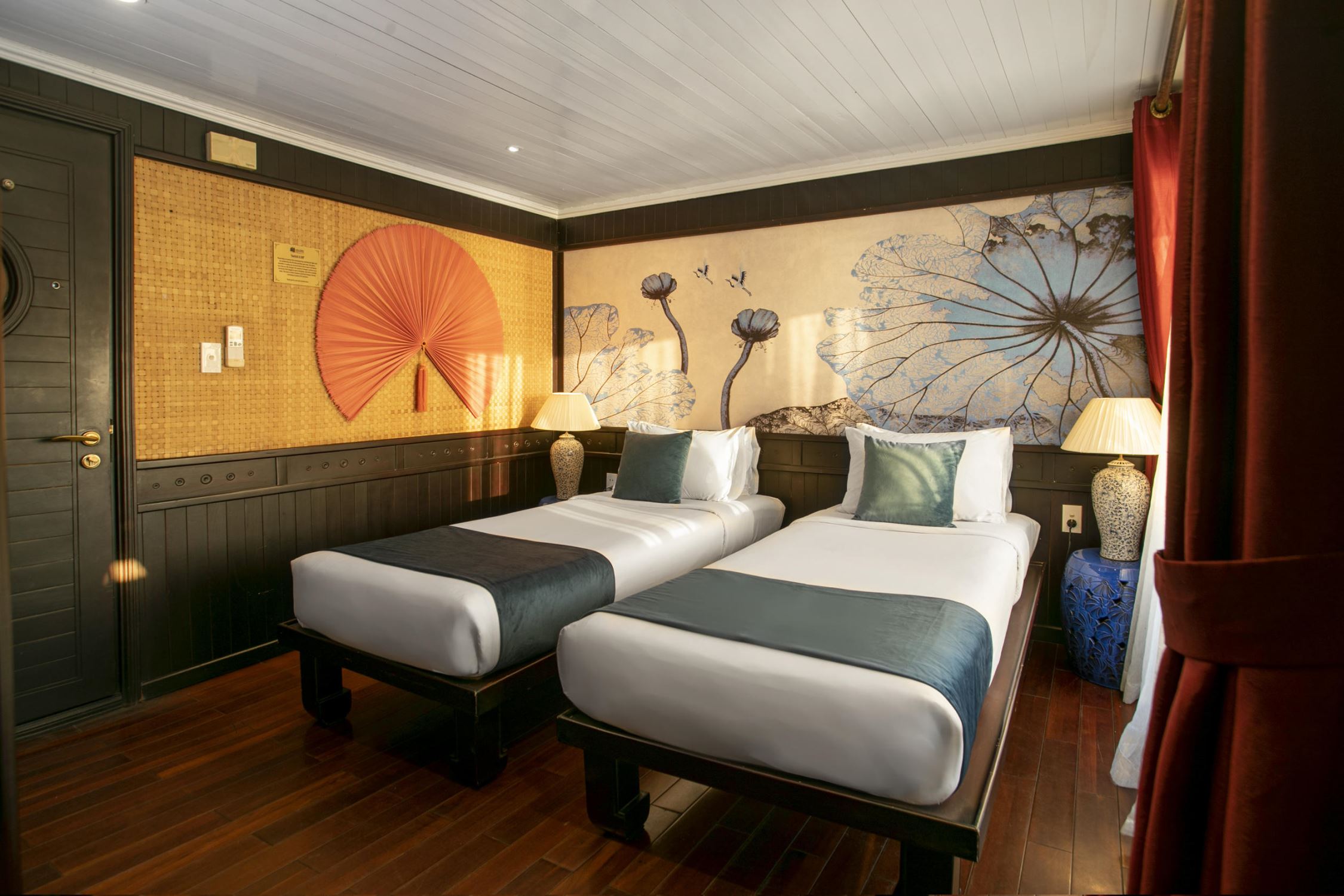 BHAYA JUNK PREMIUM 5 CABINS