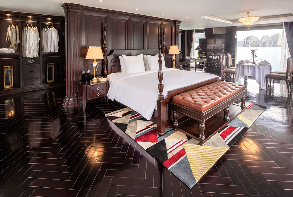 5 STAR/ AMBASSADOR I HA LONG