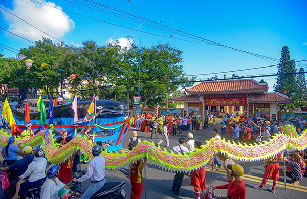 THANG TAM DINH THAN FESTIVAL