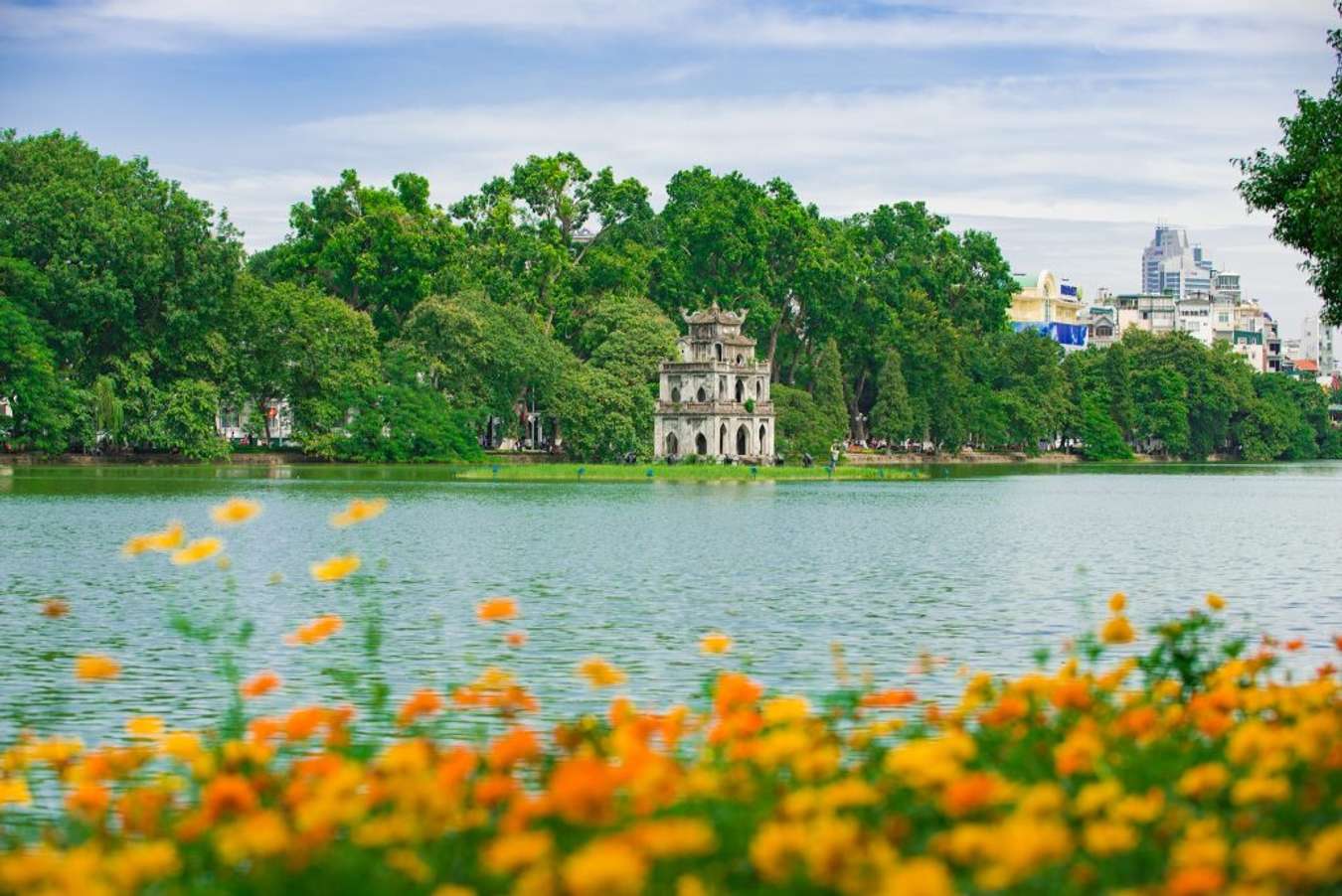 HANOI 1 DAY TOUR - DAY TRIP EXCURSION - PRIVATE/GROUP TOUR